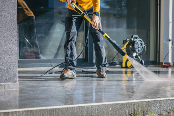 Professional Pressure washing in Sunset Hills, MO